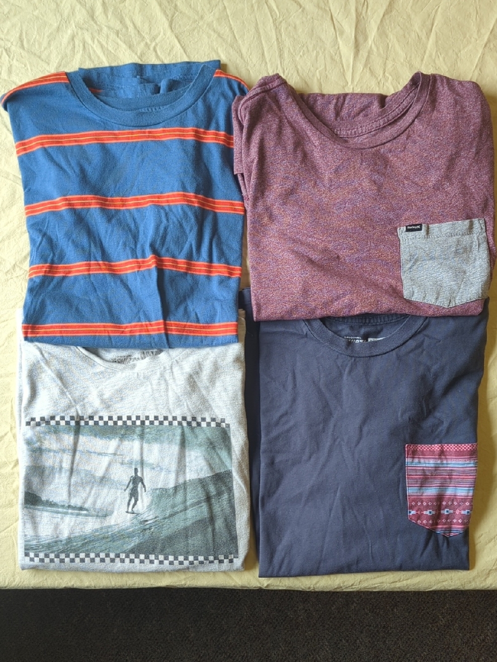 L Vans, Oakley, Hurley Tee Set